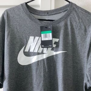 Nike t shirt